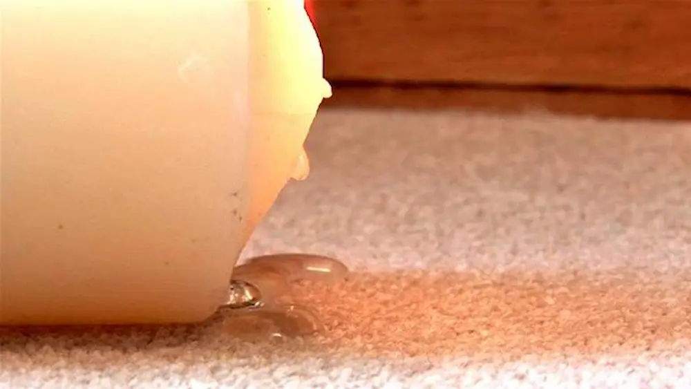 پاک کردن لکه شمع از روی فرش و مبل
